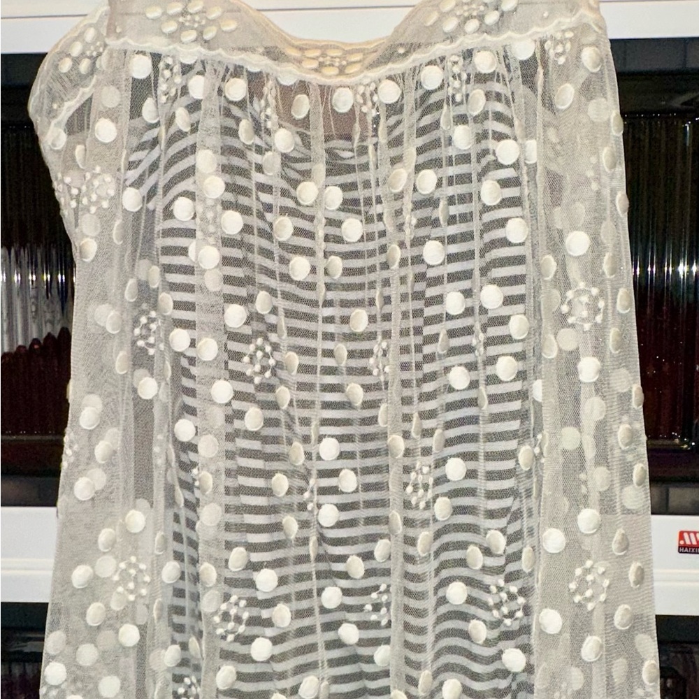 BCBG Cream Polka Dot Tank Top BNWT Size M